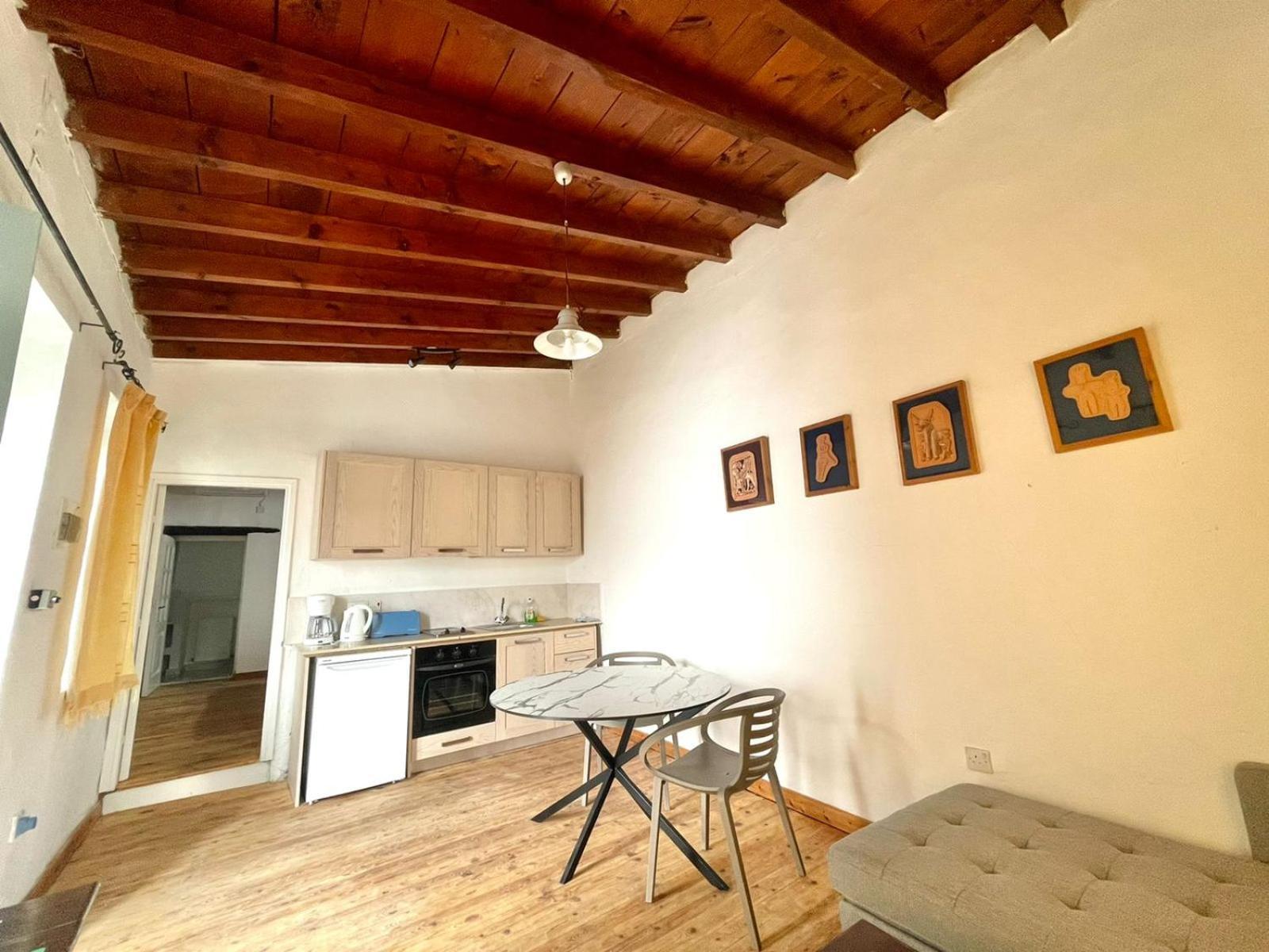 Kalavasos Square Apartments - With Pool 3 Minutes Walk Esterno foto